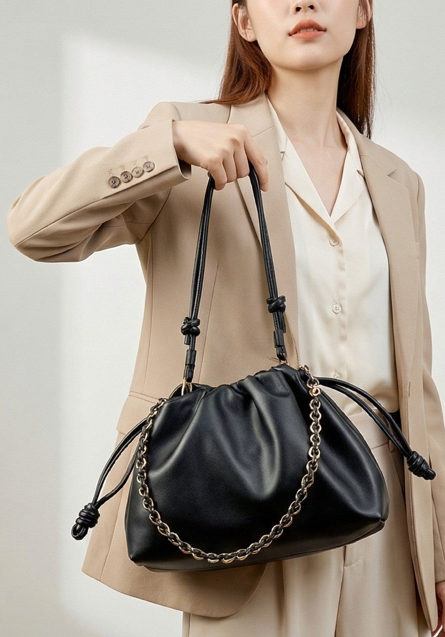 Shoulder Bag Model 3332
