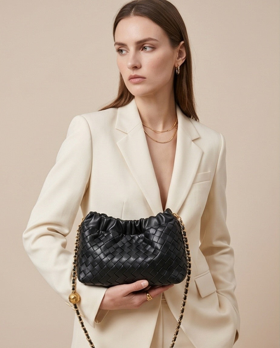 Hand-Woven Bag Classic Style Shoulder Messenger Bag Model B1849