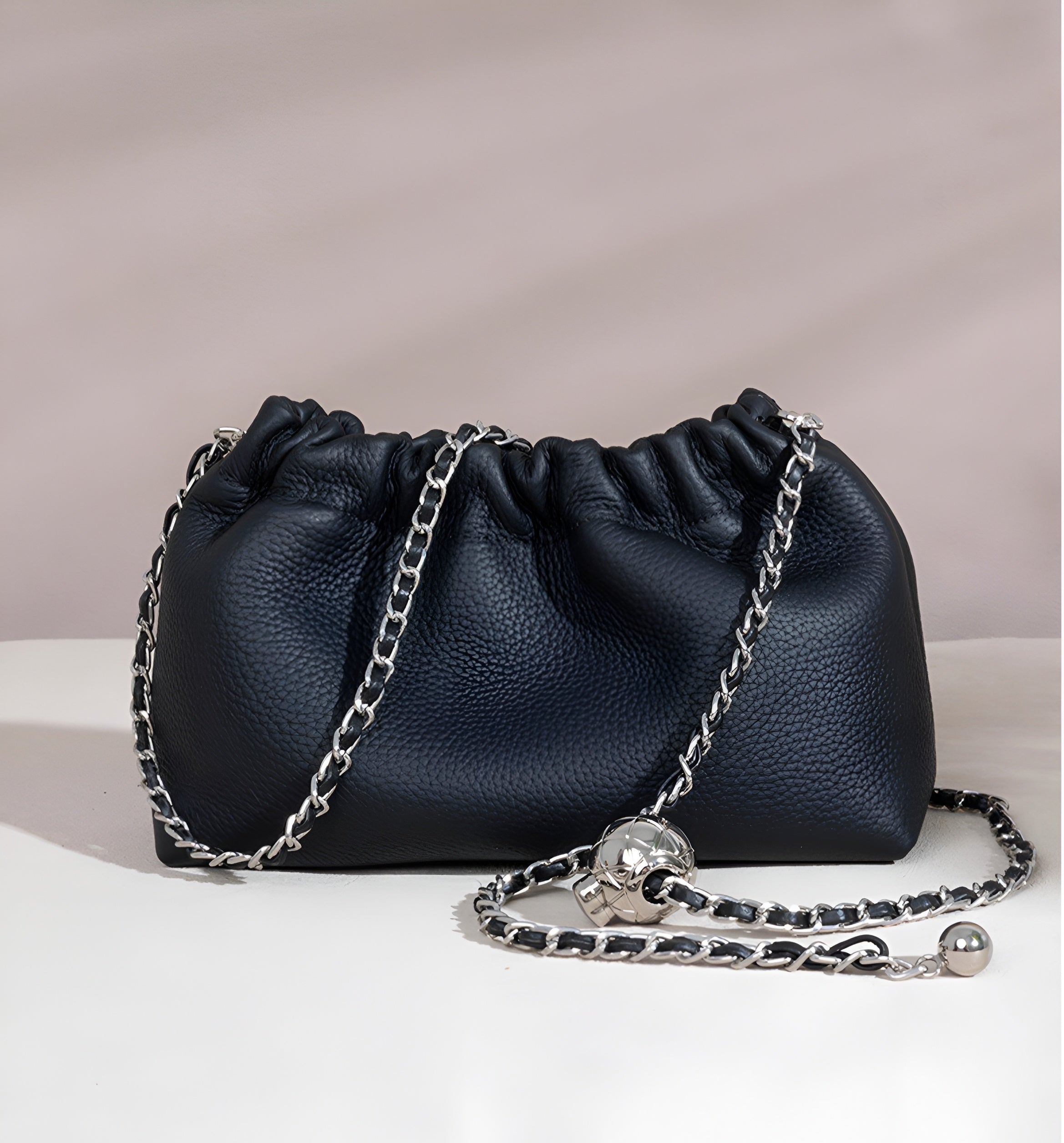 Shoulder bags Model 3053