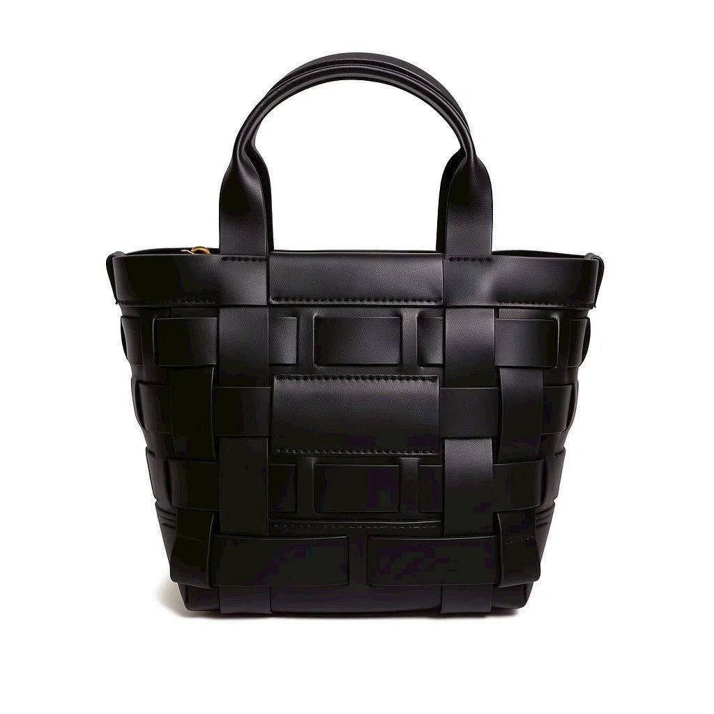 Maison Woven Handbag Model 3857