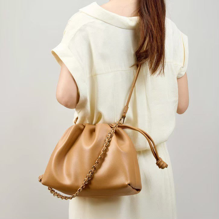 Shoulder Bag Model 3332