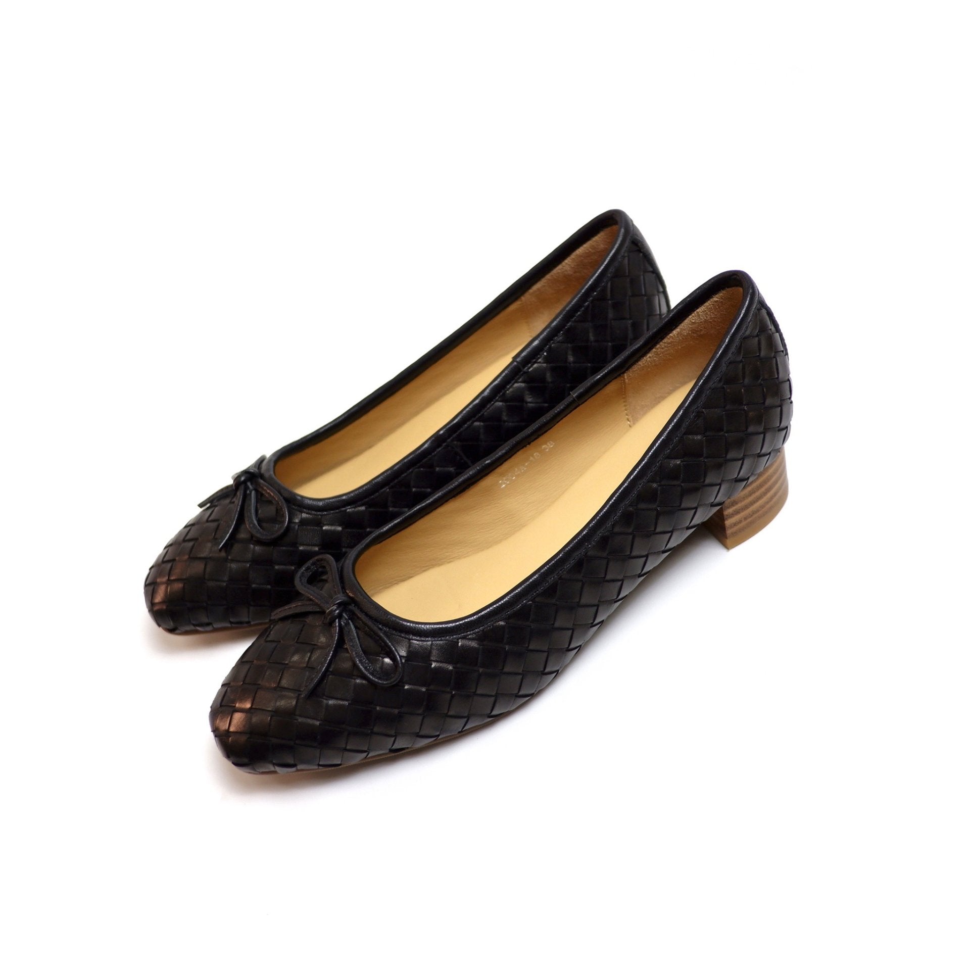 MICCO Mid Heeled Pumps Model 2004A-18