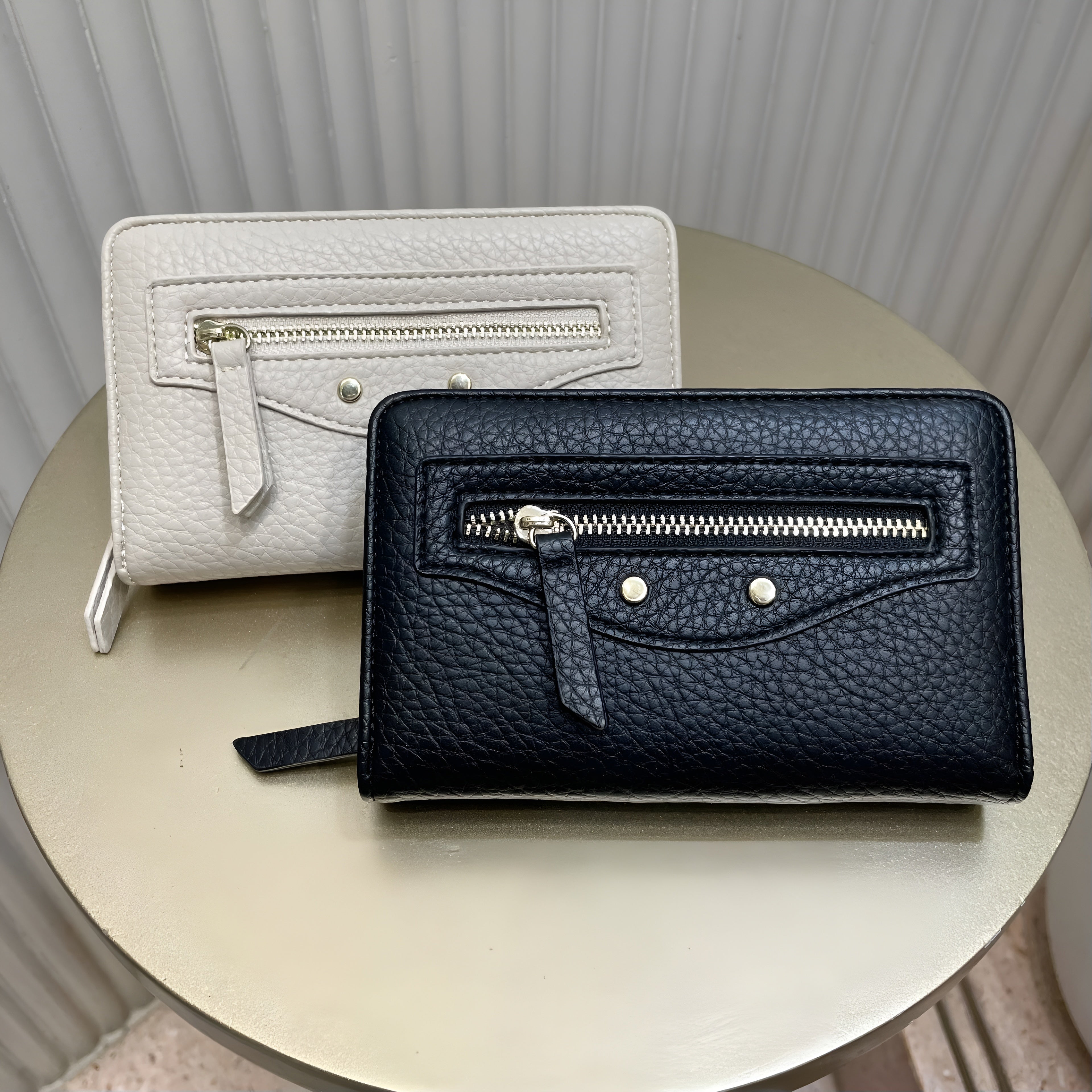 Multi-folded wallet Model T2711-010